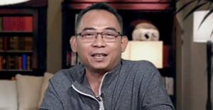 Raja Buzzer Eko Kuntadi dan Bahayanya