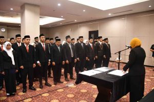 KPU Boalemo Lantik 35 Anggota PPK Pemilu 2024
