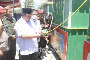 Ini Harapan Hendriwan Usai Serahkan Lapak Untuk Korban Kebakaran di Desa Hungayonaa