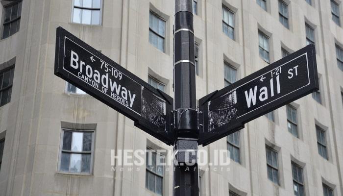 Kepanikan bank mereda di Wall Street. Selanjutnya: Kepanikan Fed