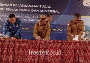 Wakili Penjabup, Sherman Moridu Hadiri Penandatanganan BAST Naskah Hibah BMN