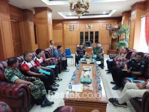 Sekda Sherman Moridu Pimpin Rapat Pembentukan Paskibraka 2023
