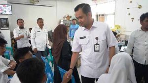Wawali Ryan F. Kono Pantau Perekaman e-KTP Untuk Pemilih Pemula
