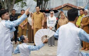 Ryan F. Kono Minta Sekolah Negeri Tingkatkan Kualitas