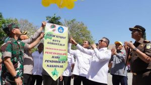 Marten Taha Gaungkan Merdeka Belajar pada Peringatan Hardiknas ke-65