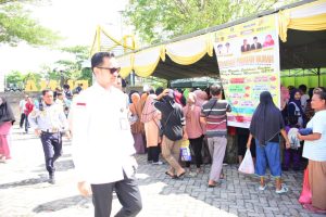 Jaga Inflasi Jelang Ramadhan, Ryan Kono Tinjau Pelaksanaan GPM Serentak
