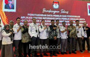 KPU se Provinsi Gorontalo Hadiri Bimtek Pemutahiran Data Pilkada 2024 Tingkat Pusat