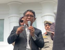 Mahasiswa Gelar Aksi di DPRD Gorontalo, Soroti Isu Tambang dan Gratifikasi
