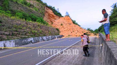 Longsor Tutup Jalan GORR di Isimu Utara, Polisi Amankan Lokasi dan Alat Berat Dikerahkan