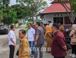 Dekot Gorontalo Lakukan Peninjauan Kerusakan di Jalan Sawit