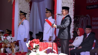 Ketua DPRD Provinsi Gorontalo Bacakan Teks Proklamasi pada Upacara HUT RI ke-80