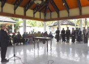 Bupati Ismet Mile Lantik Pejabat Administrator dan Pengawas, Utamakan Profesionalitas