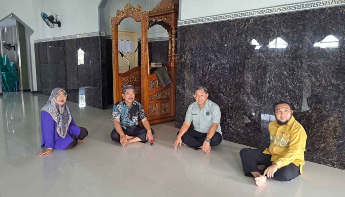 Suyuti Tinjau Masjid Al-Arqam di Dumati, Warga Usulkan Peningkatan Fasilitas Toilet dan Tempat Wudhu