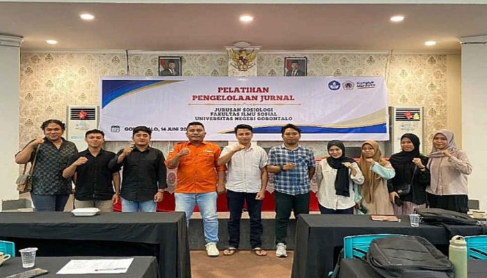 Delapan Mahasiswa Sosiologi UNG Jadi Editor Tetap Usai Pelatihan OJS 3