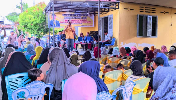 Antusias Warga Tinggi, Reses Ketua DPRD Kota Gorontalo Dihadiri Ratusan Masyarakat