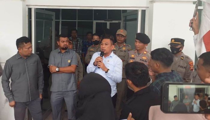 Komisi IV Deprov Gorontalo Siap Kawal 328 Guru Non-Database, Tegaskan Pemerintah Tak Boleh Abai