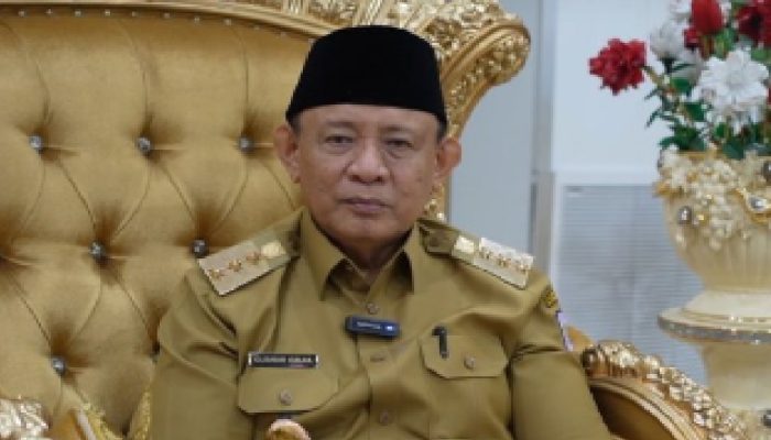 Gubernur Gusnar Copot Kadispora Danial Ibrahim dari Jabatannya