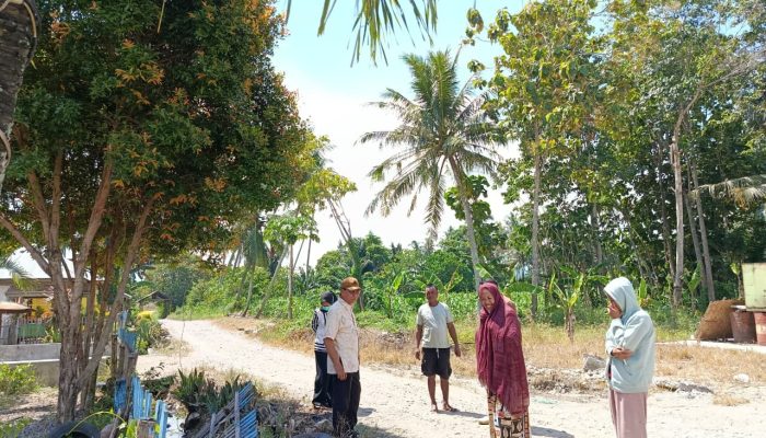 Manaf Abidin Hamzah Terima Aspirasi Perbaikan Jalan Tolotio–Reksonegoro