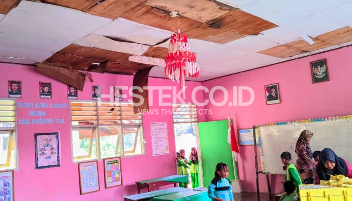 Kelas Tak Aman, Siswa SDN 18 Telaga Biru Dihantui Atap Bocor