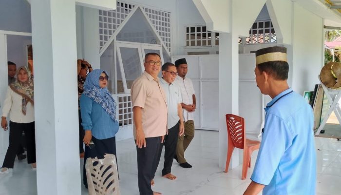 Gustam Ismail Pastikan Bantuan Hibah untuk Masjid Darud Dakwa di Gorut Tepat Sasaran
