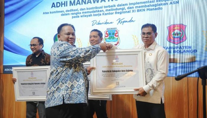 Bone Bolango Raih Penghargaan Adhi Manawa Nugraha Pratama dari BKN