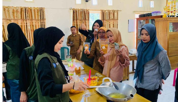 KKD UMGO Dorong Ekonomi Warga Modelidu Lewat Olahan Jagung dan Briket
