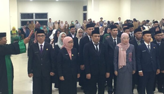 Ismet Mile Mutasi 77 Pejabat, 13 Kepala Puskesmas Ikut Berganti