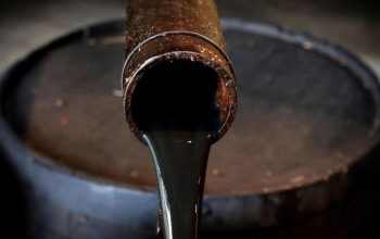 Harga Minyak Tembus US$105 per Barel, Subsidi Energi RI Siap-Siap Membengkak